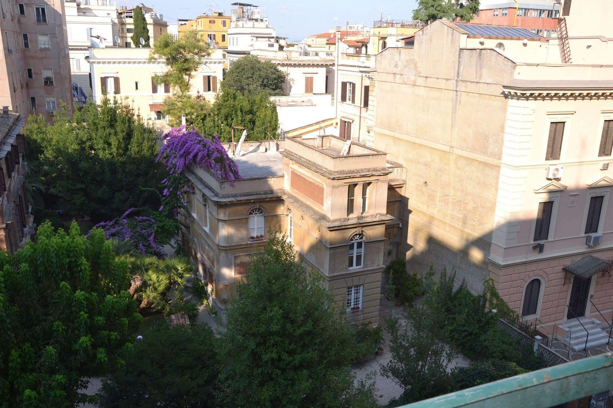 Lucky House Hotel - Rome, Rome